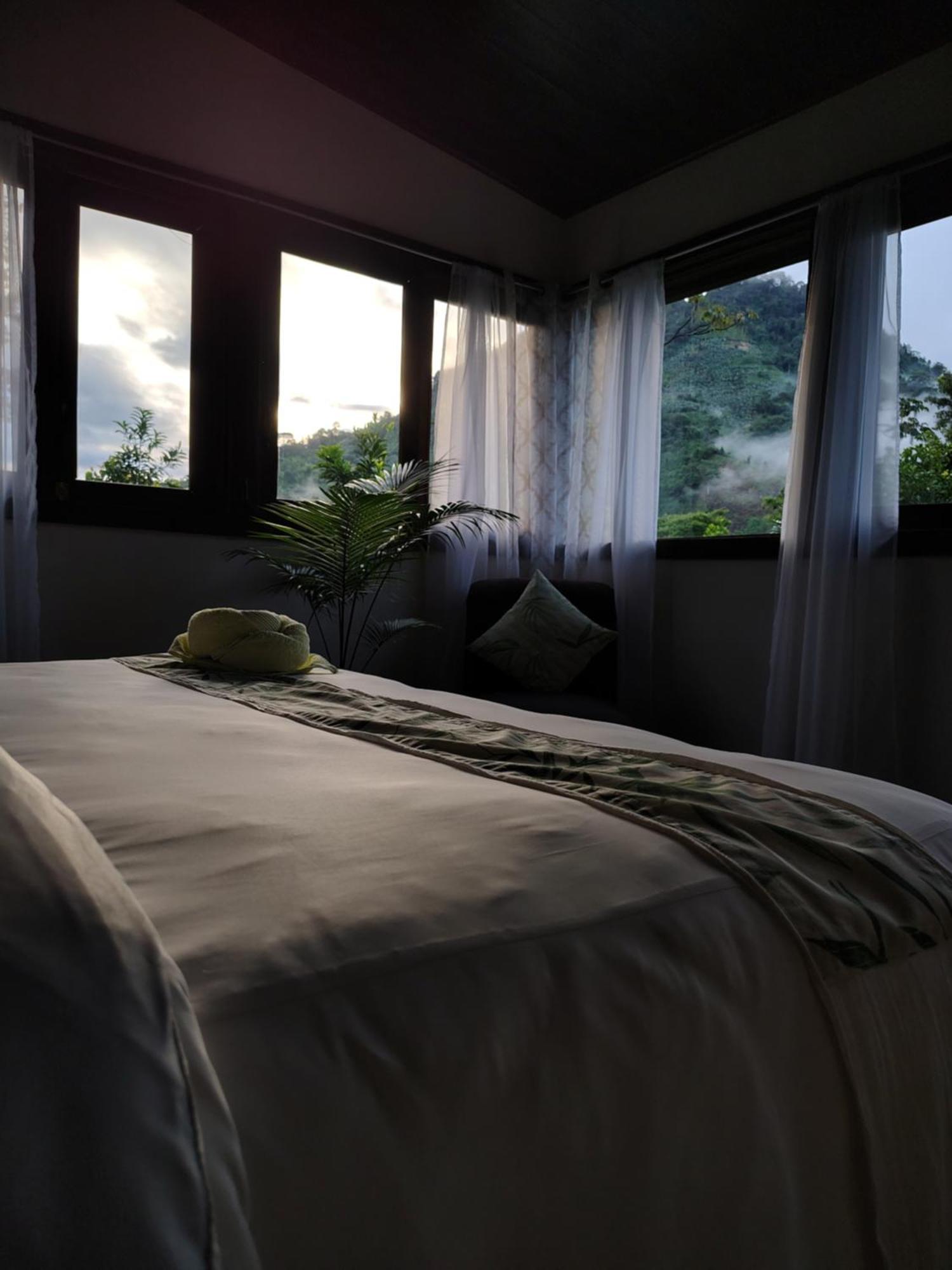 Eya Ecolodge San Isidro De El General Rom bilde